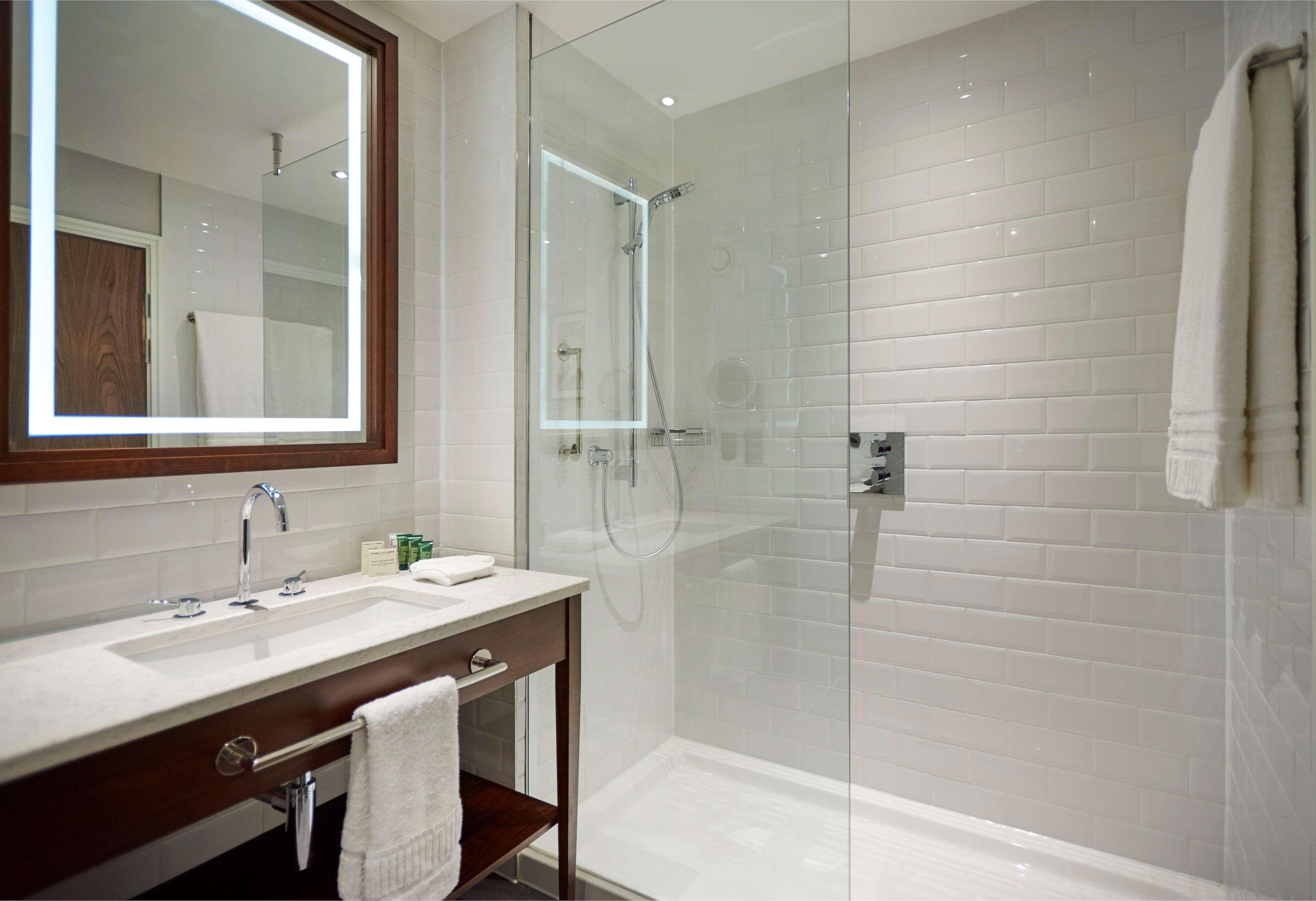 Hilton - Utilita Bowl 4* Southampton
