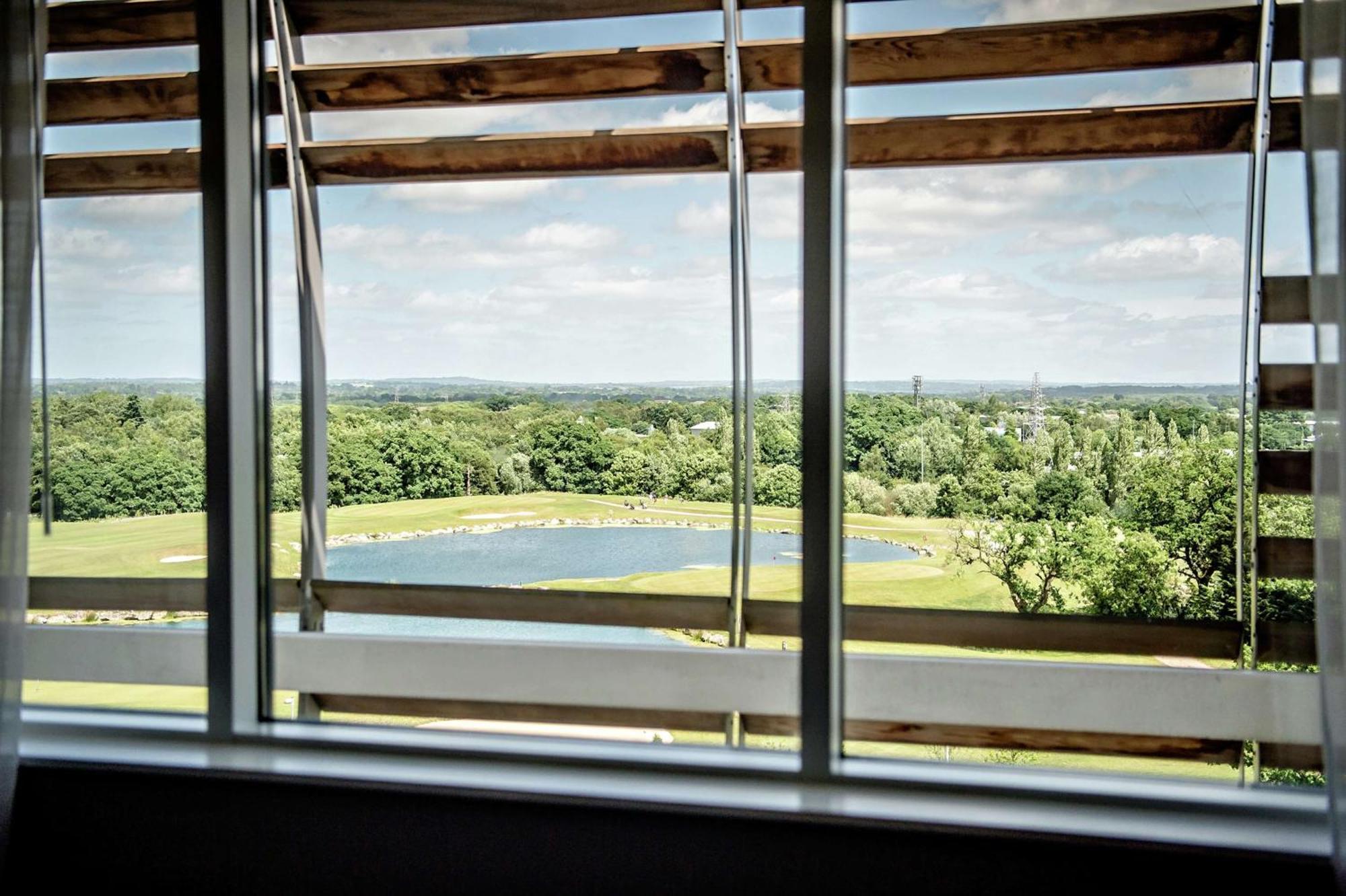 Resort Hilton Southampton - Utilita Bowl Hedge End